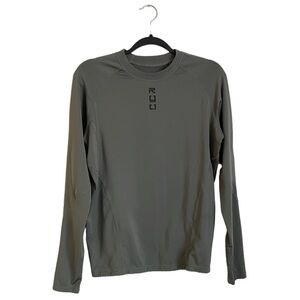 RYU Respect Your Universe Men’s Tanto Long Sleeve Compression Top M
